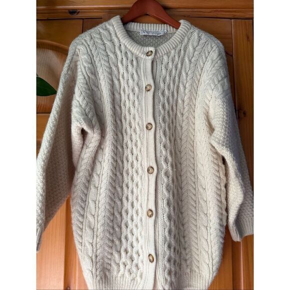 Highland Home Industries Sweaters - Highland Home Industries Wool Sweater, 80s/90s, Medium